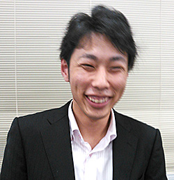 荒木　俊幸