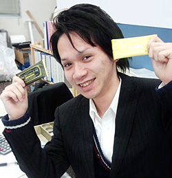 経理　谷口　一歩(たにぐち　かずほ)